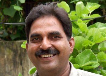 यूपी के बेसिक शिक्षकों की तबादला नीति