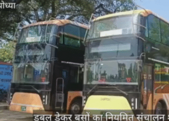 योगी सरकार की अयोध्या को एक और बड़ी सौगात, लंदन से आईं डबल डेकर बसों का नियमित संचालन शुरू