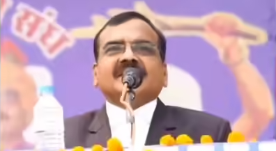 ब्राह्मण बेटियों पर अभद्र टिप्पणी से मध्य प्रदेश में बवाल, IAS संतोष वर्मा को कारण बताओ नोटिस जारी