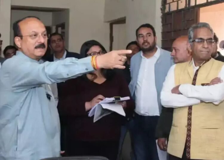 आशीष सूद ने भलस्वा स्थित ईडब्ल्यूएस फ्लैट्स का किया निरीक्षण अपडेट