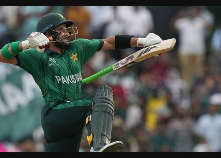 टी20 वर्ल्ड कप: फरहान का नाबाद शतक, नामीबिया को 102 रन से हराकर ‘सुपर-8’ में पाकिस्तान