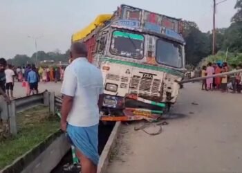 मीरजापुर में ट्रैक्टर की टक्कर से राजगीर मिस्त्री की मौत