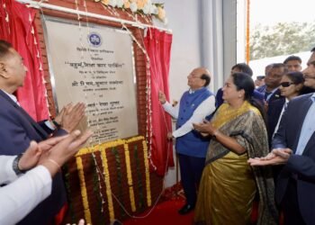 उपराज्यपाल ने छह मंजिला मल्टी-लेवल पार्किंग का किया उद्घाटन