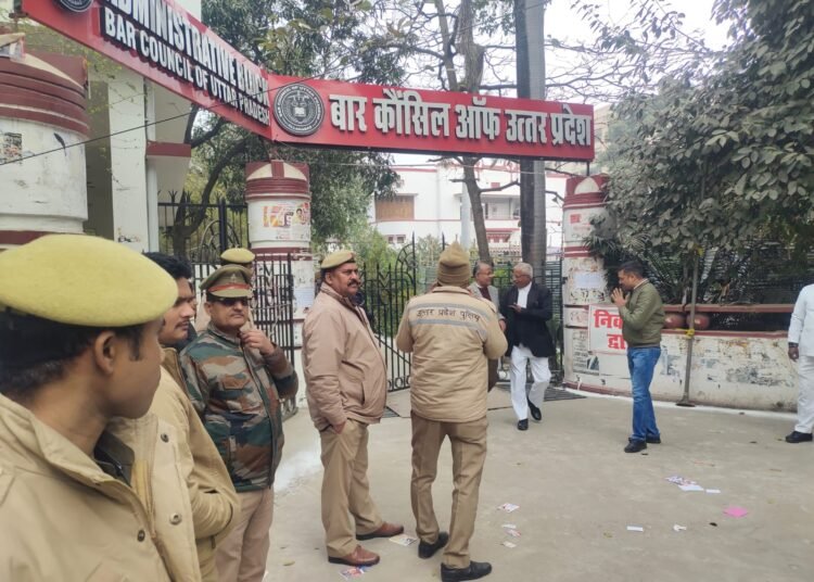 बार काउंसिल चुनाव: न्यायालय के आस-पास सख्त पाबंदियां