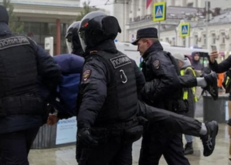 रूस में चाकू हमले में घायल भारतीय छात्रों की हालत में सुधार