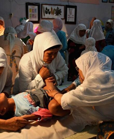 नाले में डूबने से महिला और मासूम बच्ची की मौत