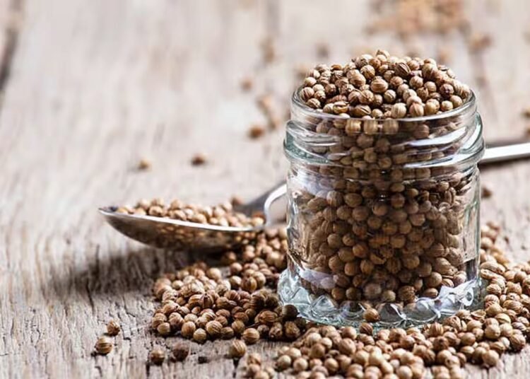 कमजोर हाजिर मांग से कच्चे तेल का वायदा भाव में गिरावटा