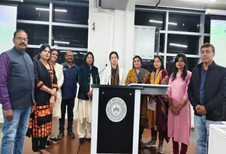 शिक्षा में एआई को शामिल करने में भारत का प्रदर्शन शानदार: एक्सेंचर सीईओ