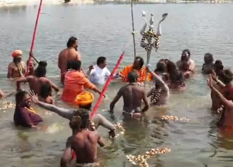 राजिम कुंभ कल्प : नंदीगण संग विराजित परमात्मा शिव की भव्य झांकी बनी आस्था का केंद्र